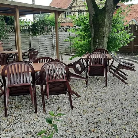 Schutzenhaus فندق مبيت وإفطار Heldburg